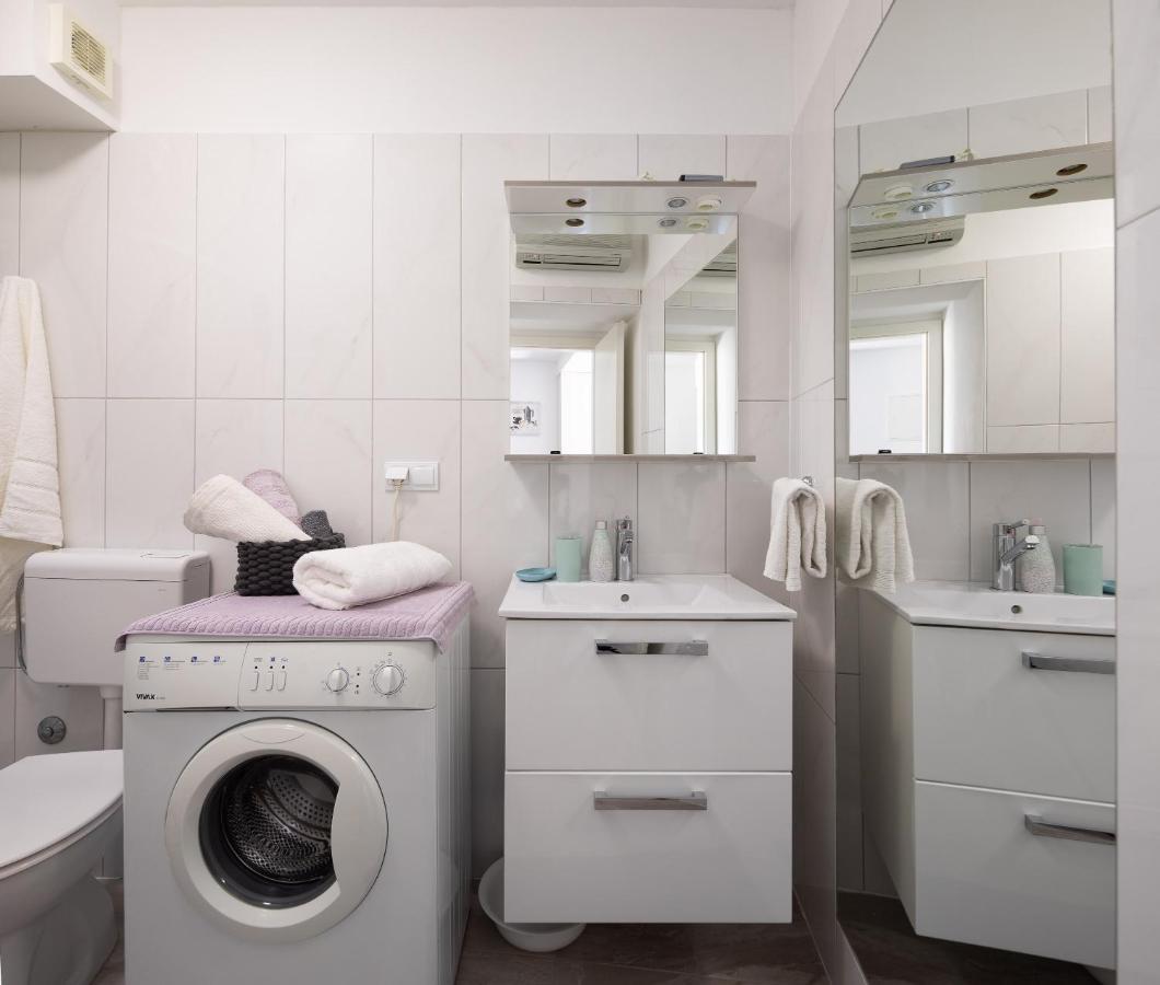 Seaside Apartment Kamelia Mimice Ngoại thất bức ảnh