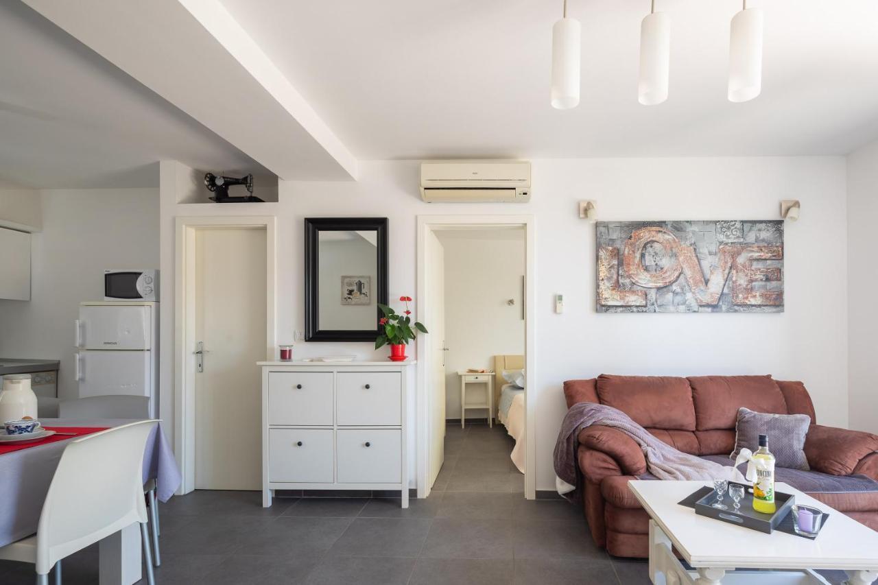 Seaside Apartment Kamelia Mimice Ngoại thất bức ảnh