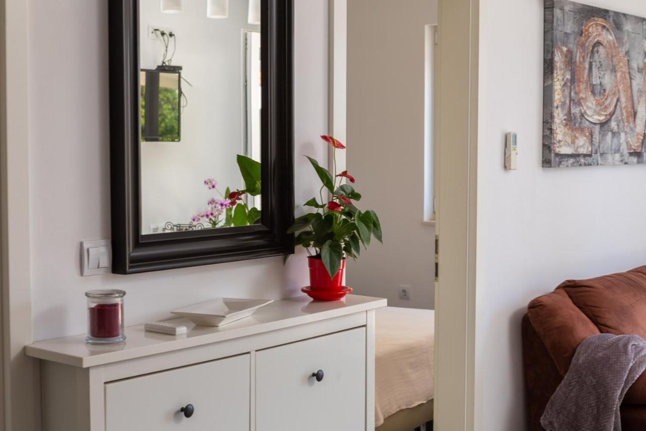 Seaside Apartment Kamelia Mimice Ngoại thất bức ảnh